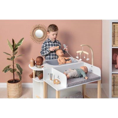 Meuble de change pour poupée en bois design scandinave de Musterkind.